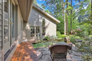 2677 Garfield St, Eugene, OR 97405 - Photo 41
