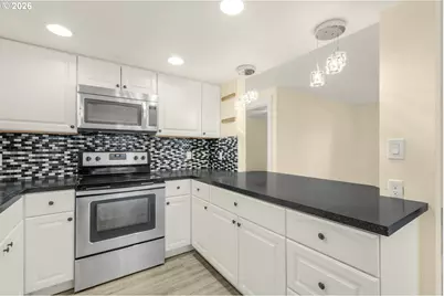 7306 NE 16th Ave, Vancouver, WA 98665 - Photo 5