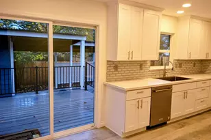 13247 SE Bush St, Portland, OR 97236 - Photo 9