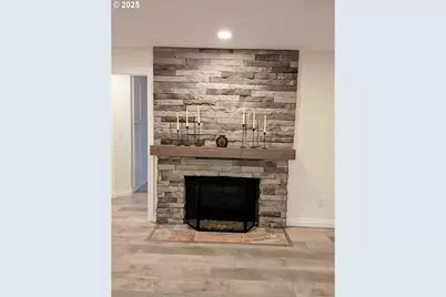 13247 SE Bush St, Portland, OR 97236 - Photo 17