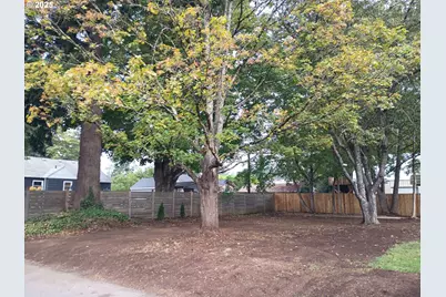 13247 SE Bush St, Portland, OR 97236 - Photo 35