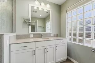 2219 Washington Way, Longview, WA 98632 - Photo 23