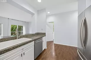 2854 SW Multnomah Blvd, Portland, OR 97219 - Photo 9