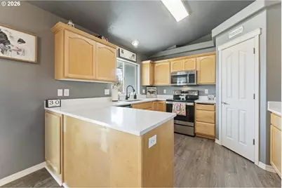 904 Isabel Dr, Jefferson, OR 97352 - Photo 11