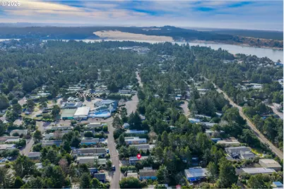 1600 Rhododendron Dr #285, Florence, OR 97439 - Photo 33