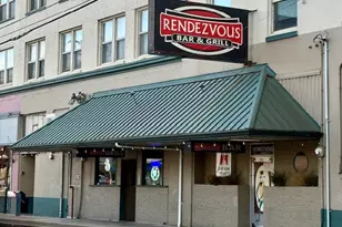 214 Pacific Ave, Tillamook, OR 97141 - Photo 1