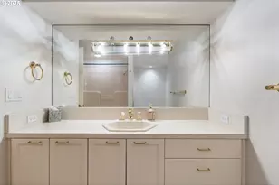 8212 NW Fruit Valley Rd, Vancouver, WA 98665 - Photo 31