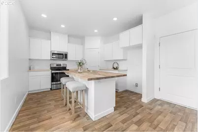 127 W Christy Ct, Yacolt, WA 98675 - Photo 13