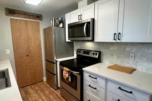 12634 NW Barnes Rd, Portland, OR 97229 - Photo 7