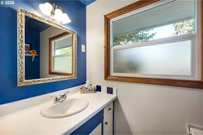11647 SE 35th Ave, Milwaukie, OR 97222 - Photo 17