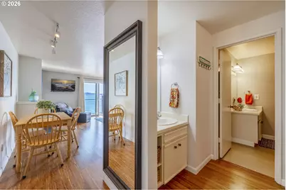1116 SW 51st St #301, Lincoln City, OR 97367 - Photo 19
