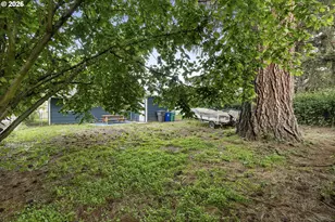 9946 N Lombard St, Portland, OR 97203 - Photo 27