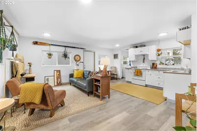 9946 N Lombard St, Portland, OR 97203 - Photo 9