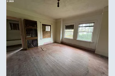 240 SE Davis St, McMinnville, OR 97128 - Photo 7