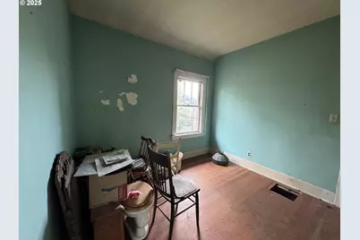 240 SE Davis St, McMinnville, OR 97128 - Photo 27