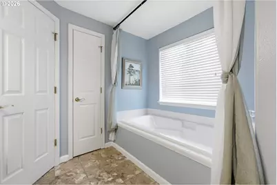 21154 SW Ladyfern Dr, Sherwood, OR 97140 - Photo 19