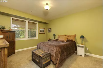 5101 NW Paradise Dr, Forest Grove, OR 97116 - Photo 17