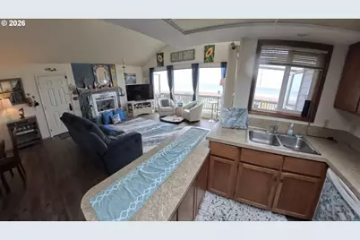 29134 Ellensburg Ave #1, Gold Beach, OR 97444 - Photo 9