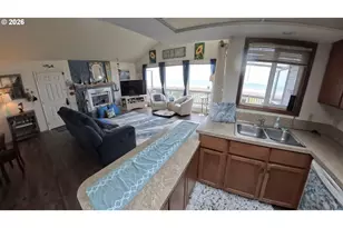 29134 Ellensburg Ave, Gold Beach, OR 97444 - Photo 9