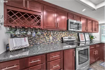 16071 SW Bridle Hills Dr, Beaverton, OR 97007 - Photo 7