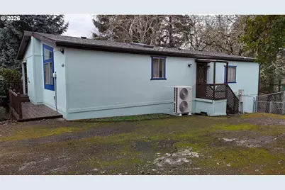 464 NE Kirby Ave, Roseburg, OR 97470 - Photo 3