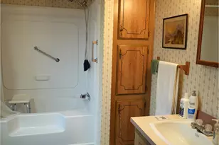 464 NE Kirby Ave, Roseburg, OR 97470 - Photo 23