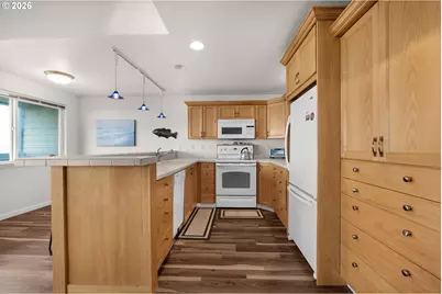 137 S Pacific St #16, Rockaway Beach, OR 97136 - Photo 9