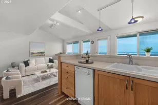 137 S Pacific St, Rockaway Beach, OR 97136 - Photo 7