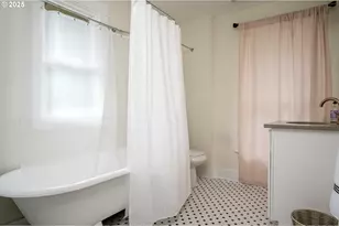 4824 NE 8th Ave, Portland, OR 97211 - Photo 33