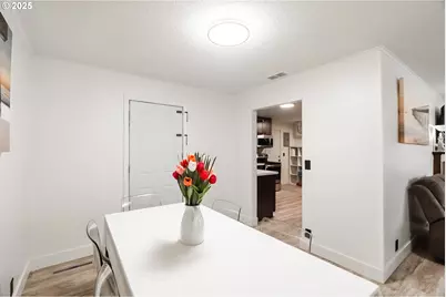 815 N King St, Seaside, OR 97138 - Photo 19