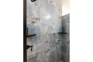 815 N King St, Seaside, OR 97138 - Photo 15