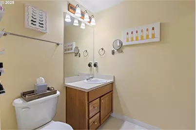 30350 SW Rebekah St #11, Wilsonville, OR 97070 - Photo 25