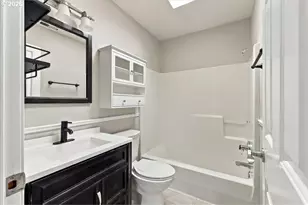 107 Jersey Ave, Oregon City, OR 97045 - Photo 21