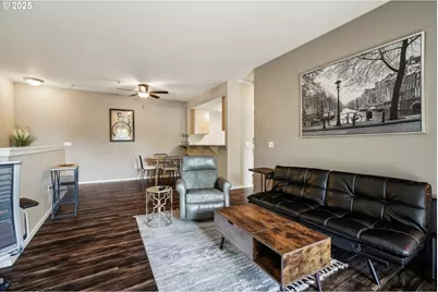 10800 SE 17th Cir #T215, Vancouver, WA 98664 - Photo 5