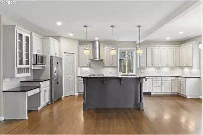 2525 NE Charlois Dr, Hillsboro, OR 97124 - Photo 11