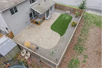 2525 NE Charlois Dr, Hillsboro, OR 97124 - Photo 47