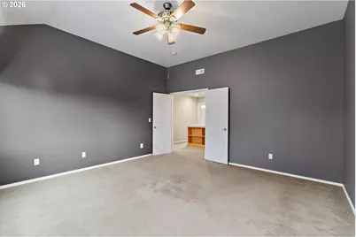 2525 NE Charlois Dr, Hillsboro, OR 97124 - Photo 29