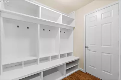 2525 NE Charlois Dr, Hillsboro, OR 97124 - Photo 23