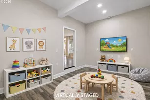 2525 NE Charlois Dr, Hillsboro, OR 97124 - Photo 21