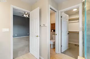 2525 NE Charlois Dr, Hillsboro, OR 97124 - Photo 33