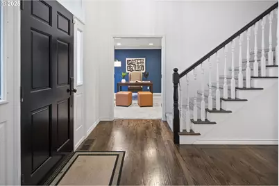 12723 Adrian Ct, Lake Oswego, OR 97034 - Photo 5