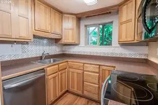 4047 Donald St, Eugene, OR 97405 - Photo 15