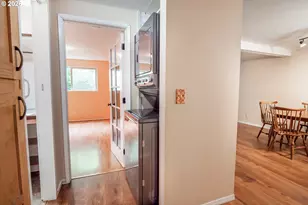 4047 Donald St, Eugene, OR 97405 - Photo 13