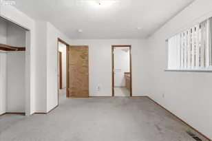 7045 N Mears St, Portland, OR 97203 - Photo 17