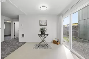 1674 Hayes St, Eugene, OR 97402 - Photo 15