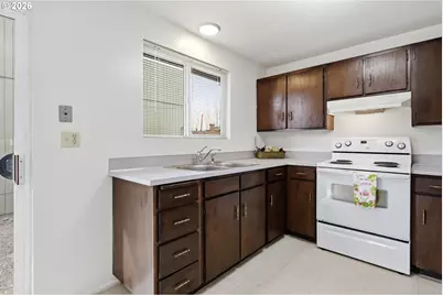 1674 Hayes St #B, Eugene, OR 97402 - Photo 13