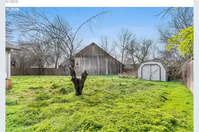 133 Edith Cir, Eagle Point, OR 97524 - Photo 19