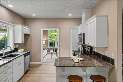 1658 Murphy Ave NE, Keizer, OR 97303 - Photo 13