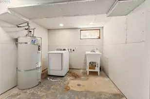 2723 SE 74th Ave, Portland, OR 97206 - Photo 33