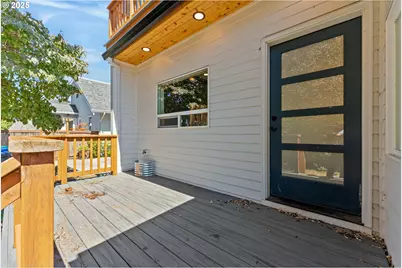 2723 SE 74th Ave, Portland, OR 97206 - Photo 39